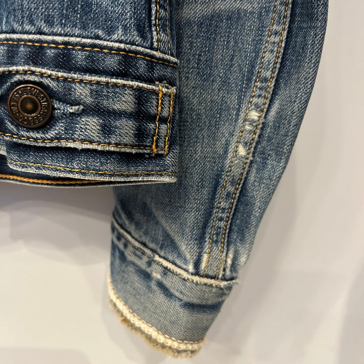 M Jeansjacke Levi’s bestickt