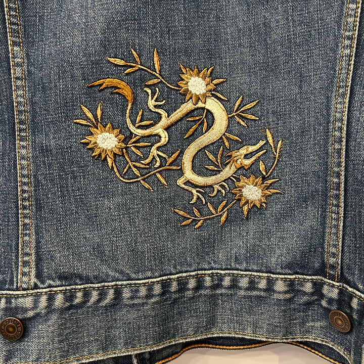 M Jeansjacke Levi’s bestickt