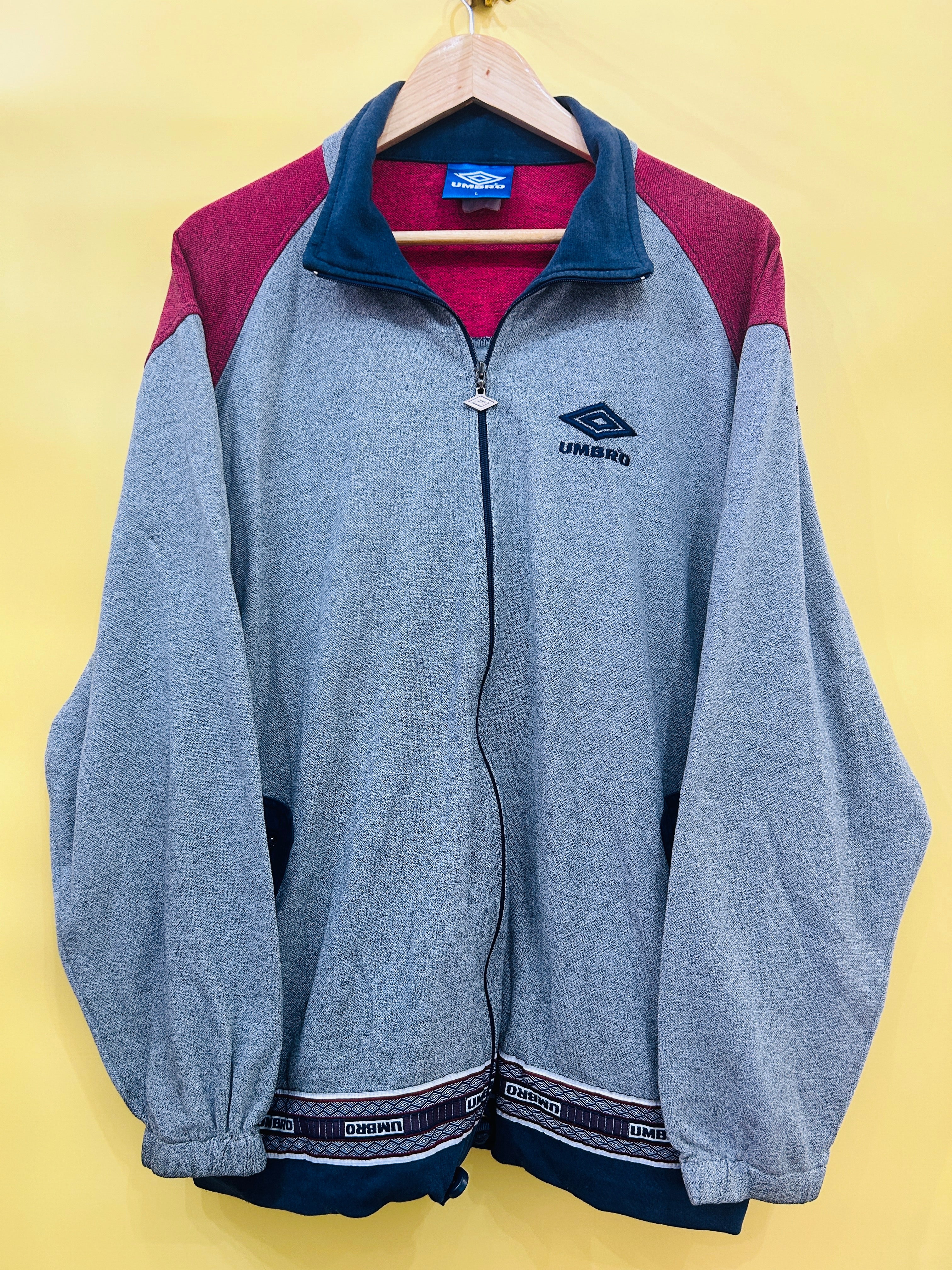 L Vintage Umbro Track Jacket grey/red