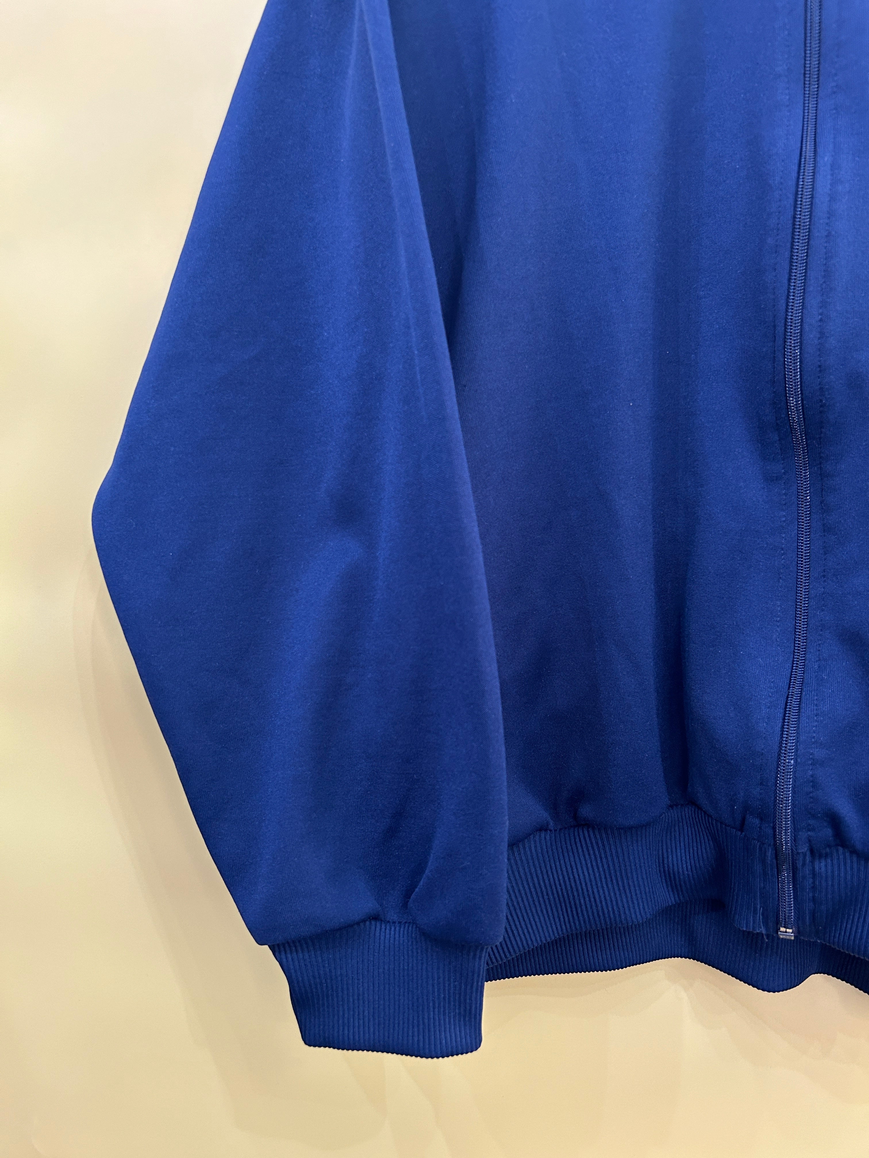 L-XL Adidas Track Jacket Classic Style