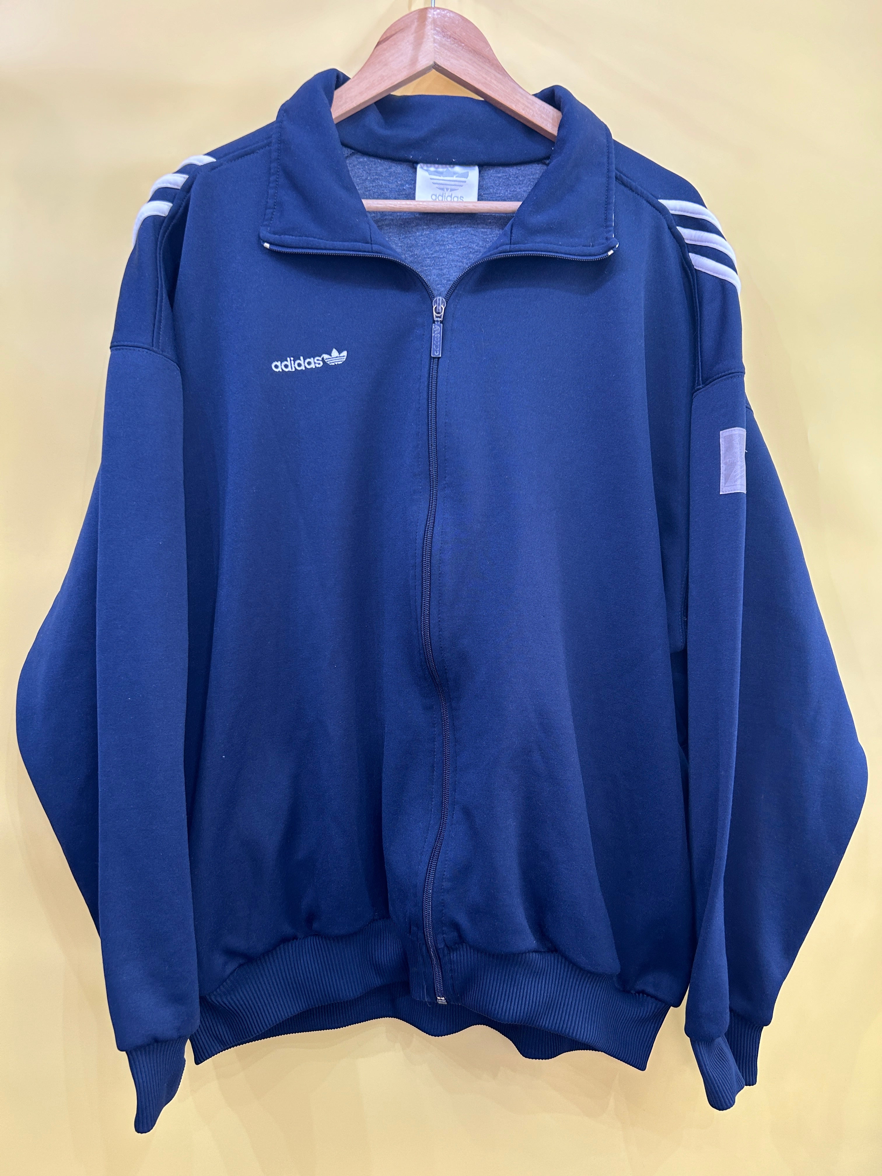 L-XL Adidas Track Jacket Classic Style