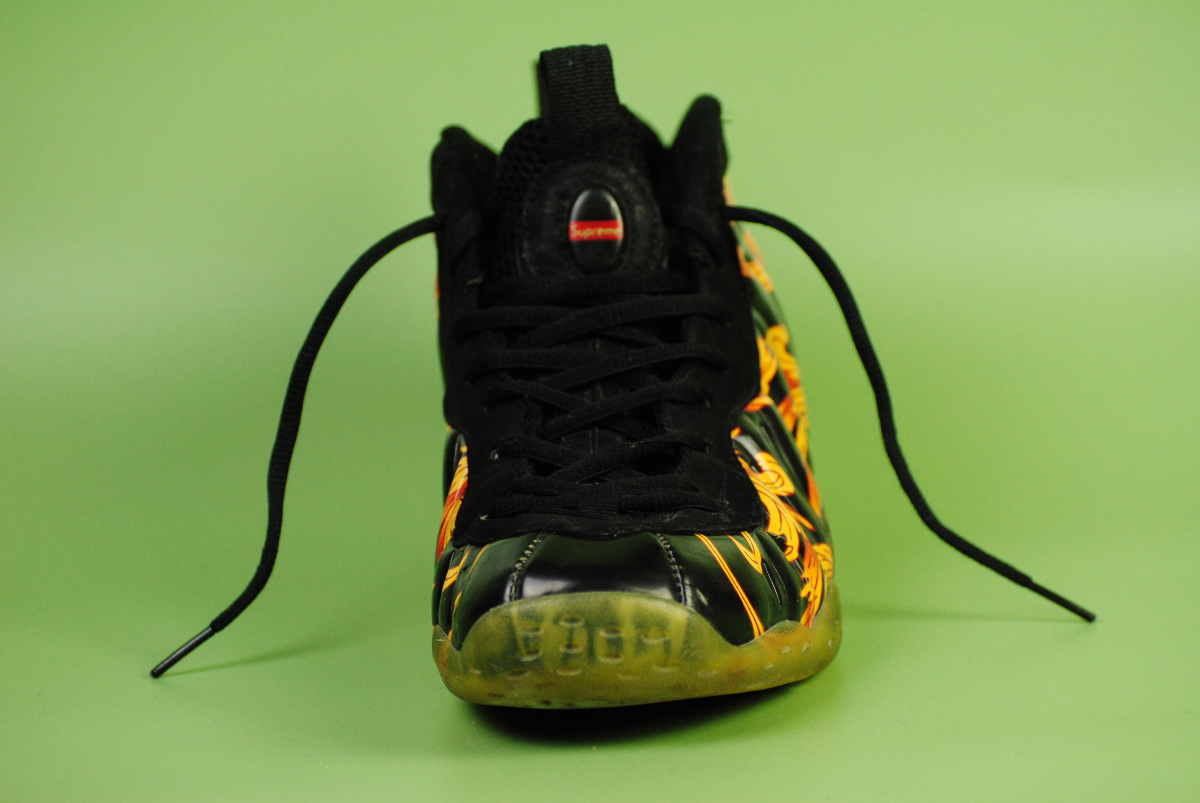 Nike Supreme x Air Foamposite One SP 'Black' 652792-001