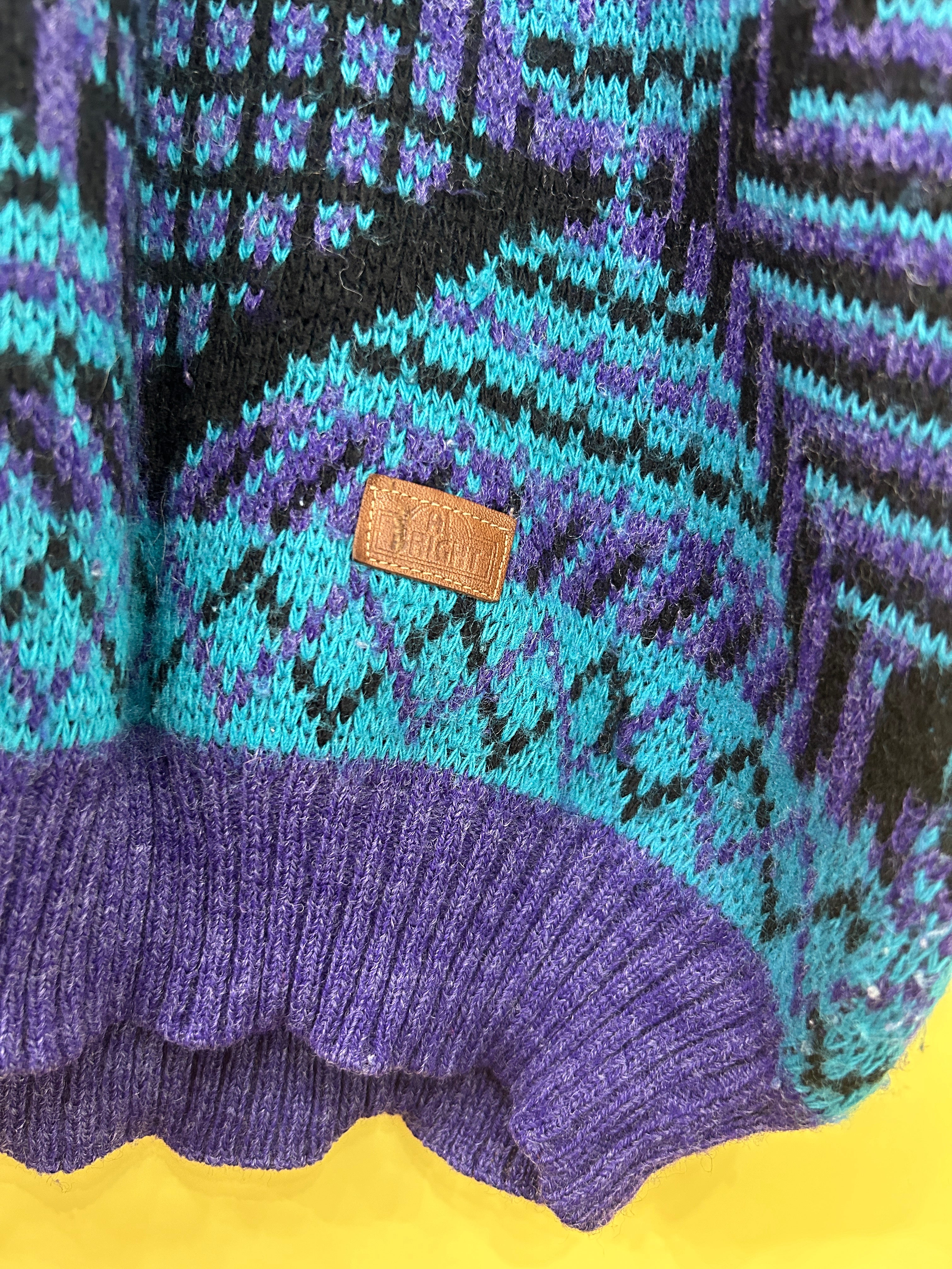 L-XL Vintage Pullunder Knitwear Crazy Patterns geometric