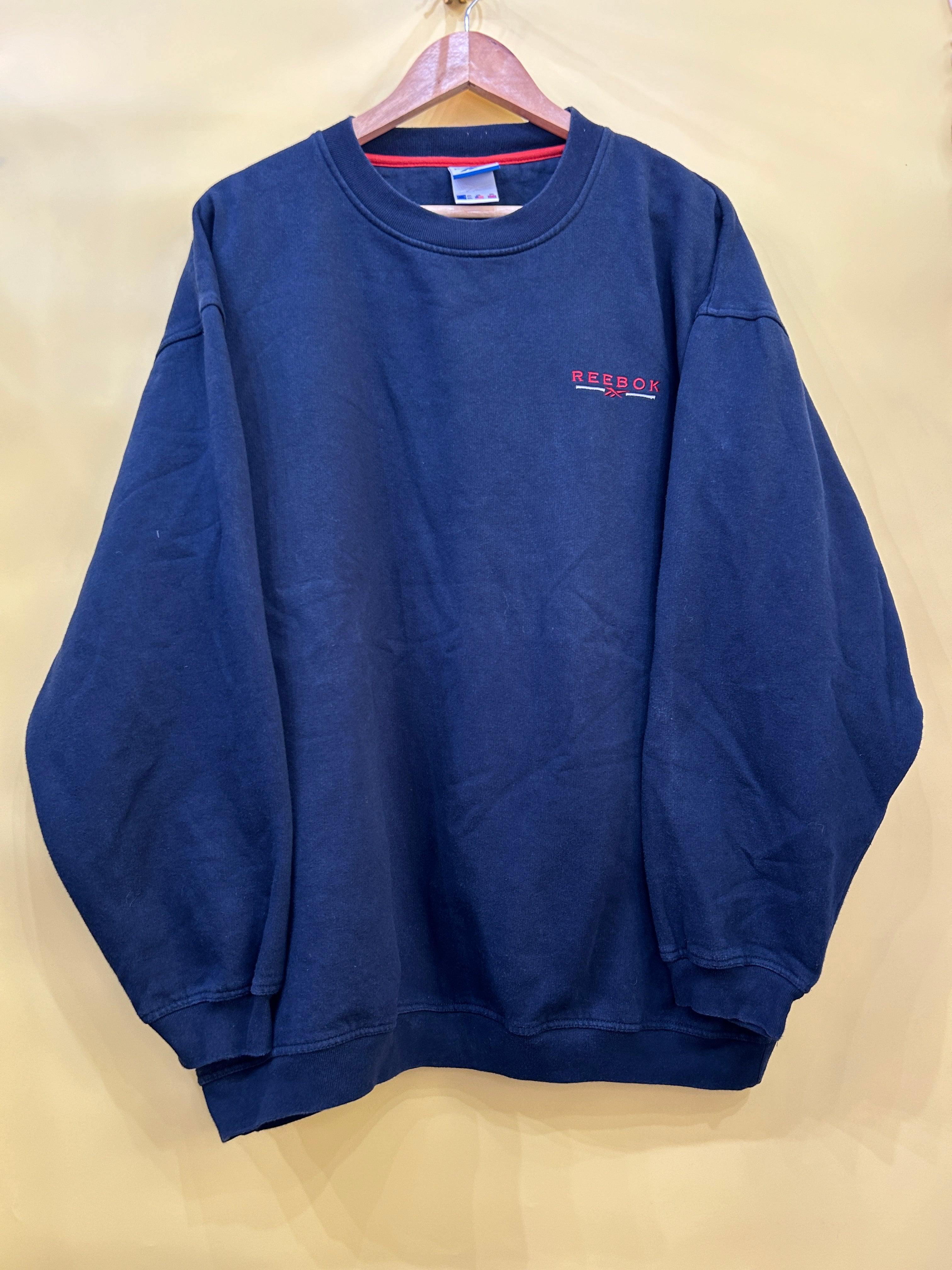 L-XL Reebok Sweater blue