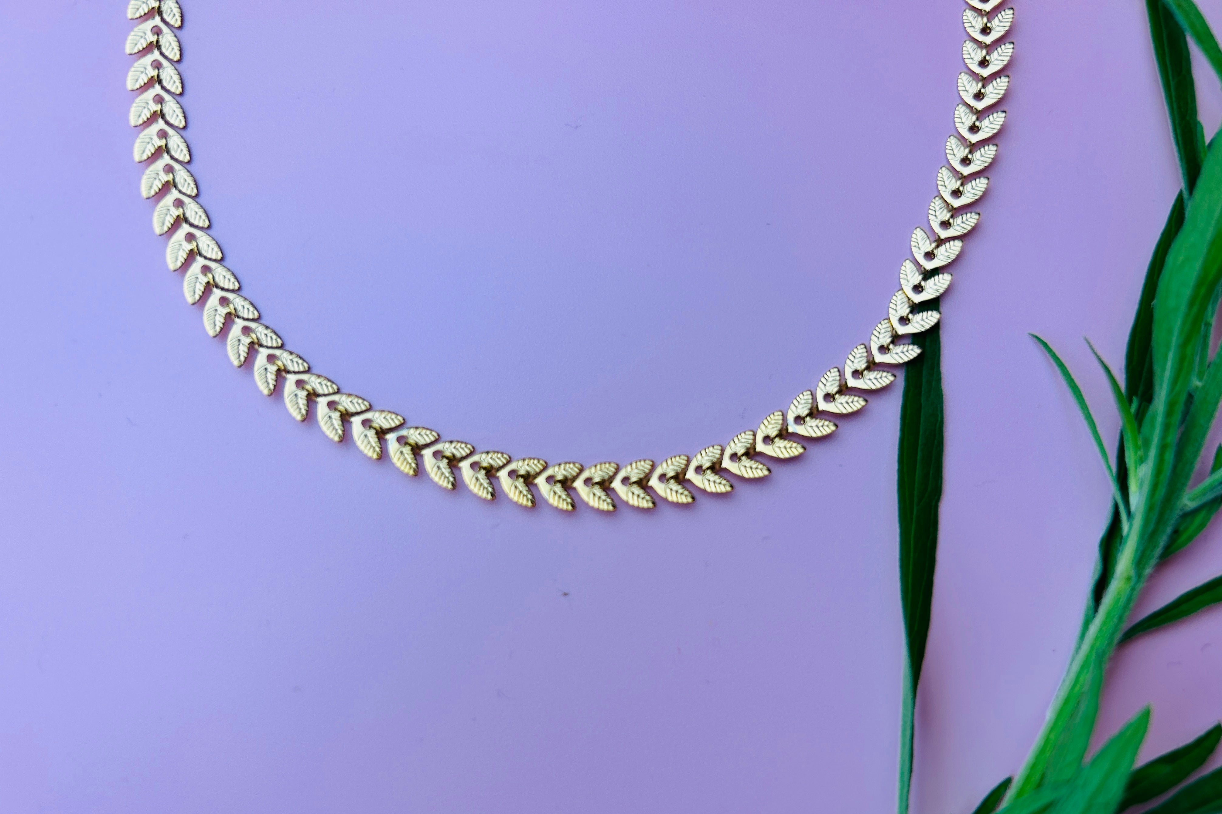 Choker Halskette Blätter