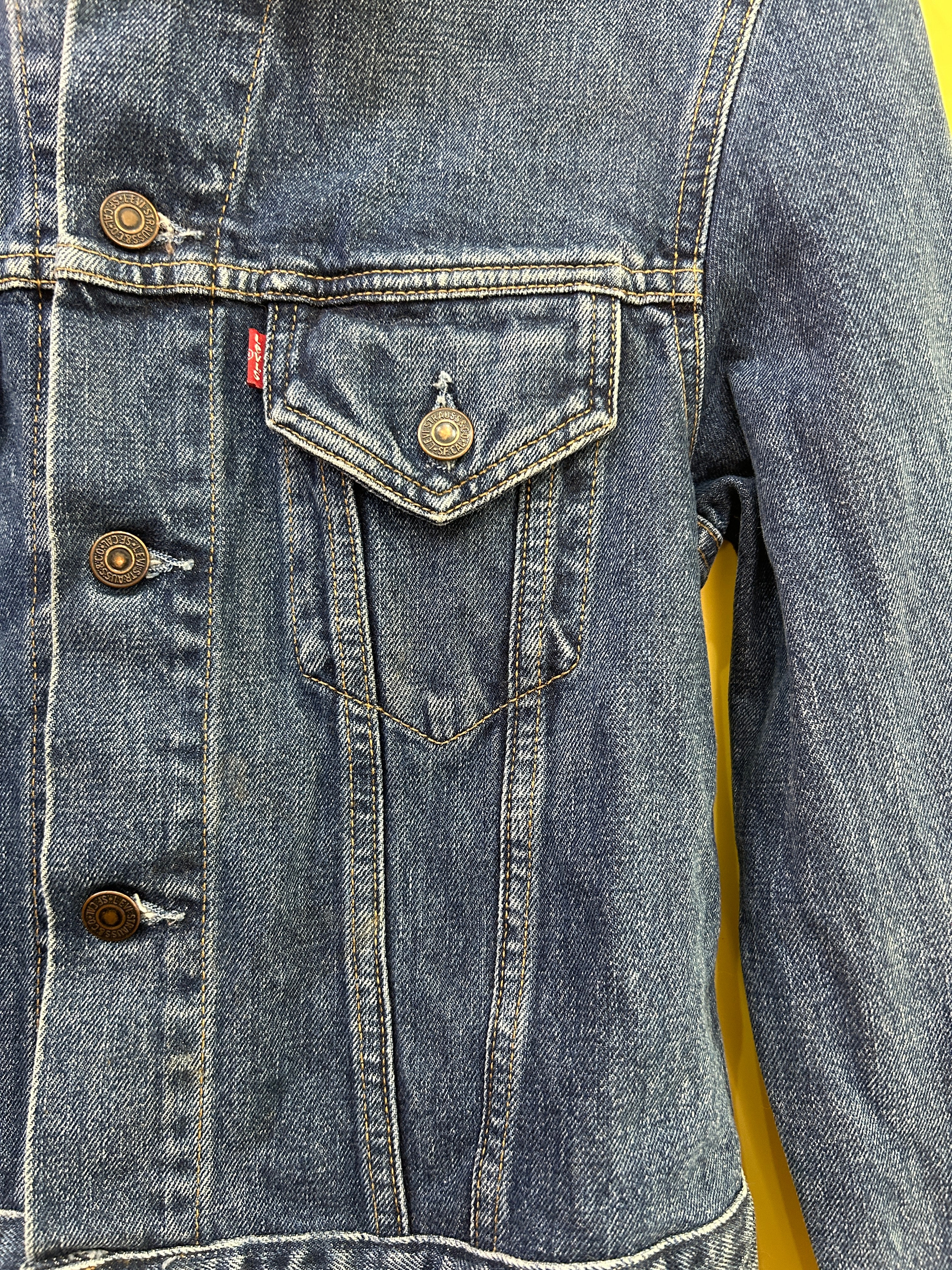 S-M Vintage Cropped Levi´s Denim jacket