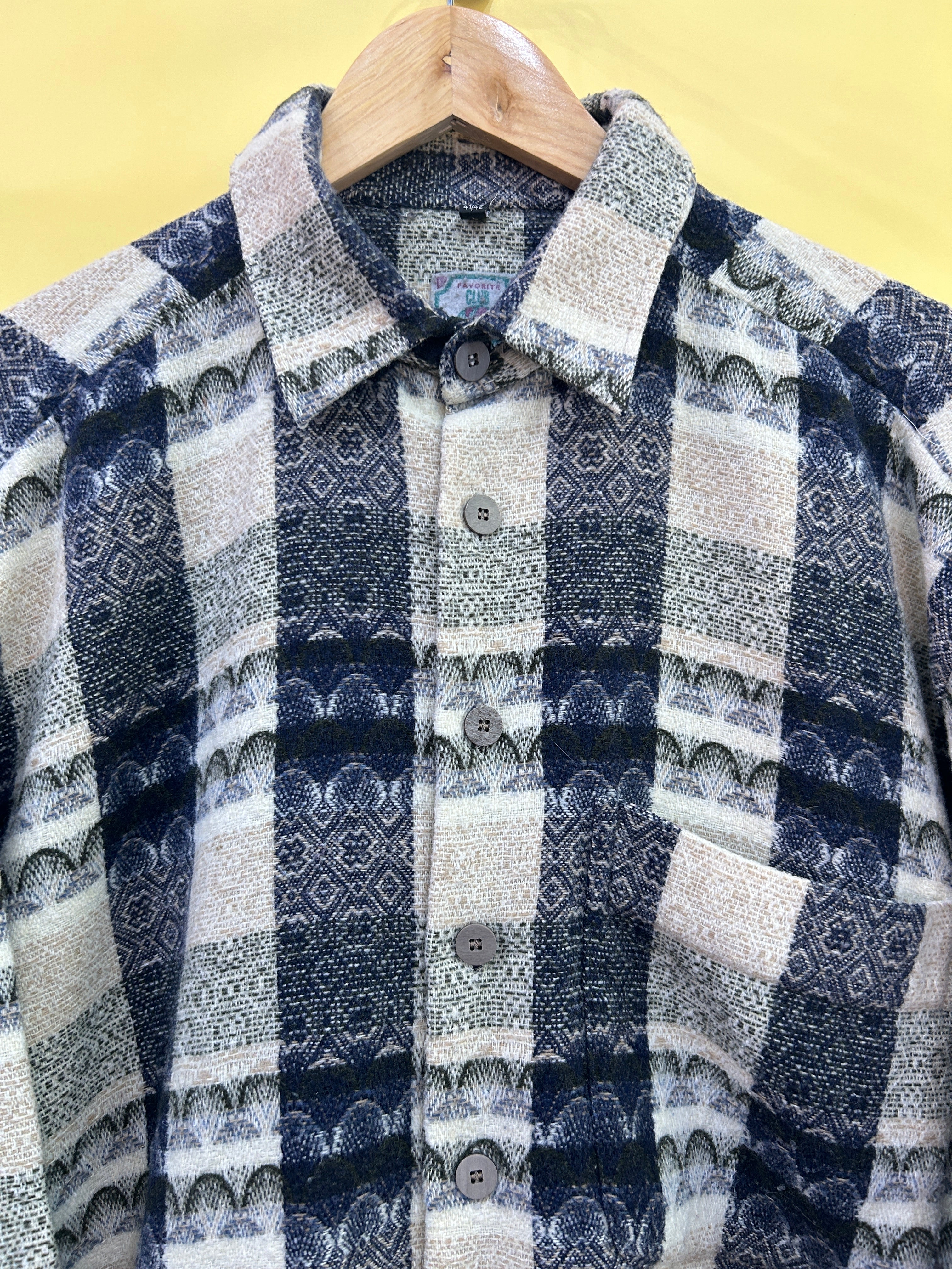 L Vintage Winter Longsleeve Shirt