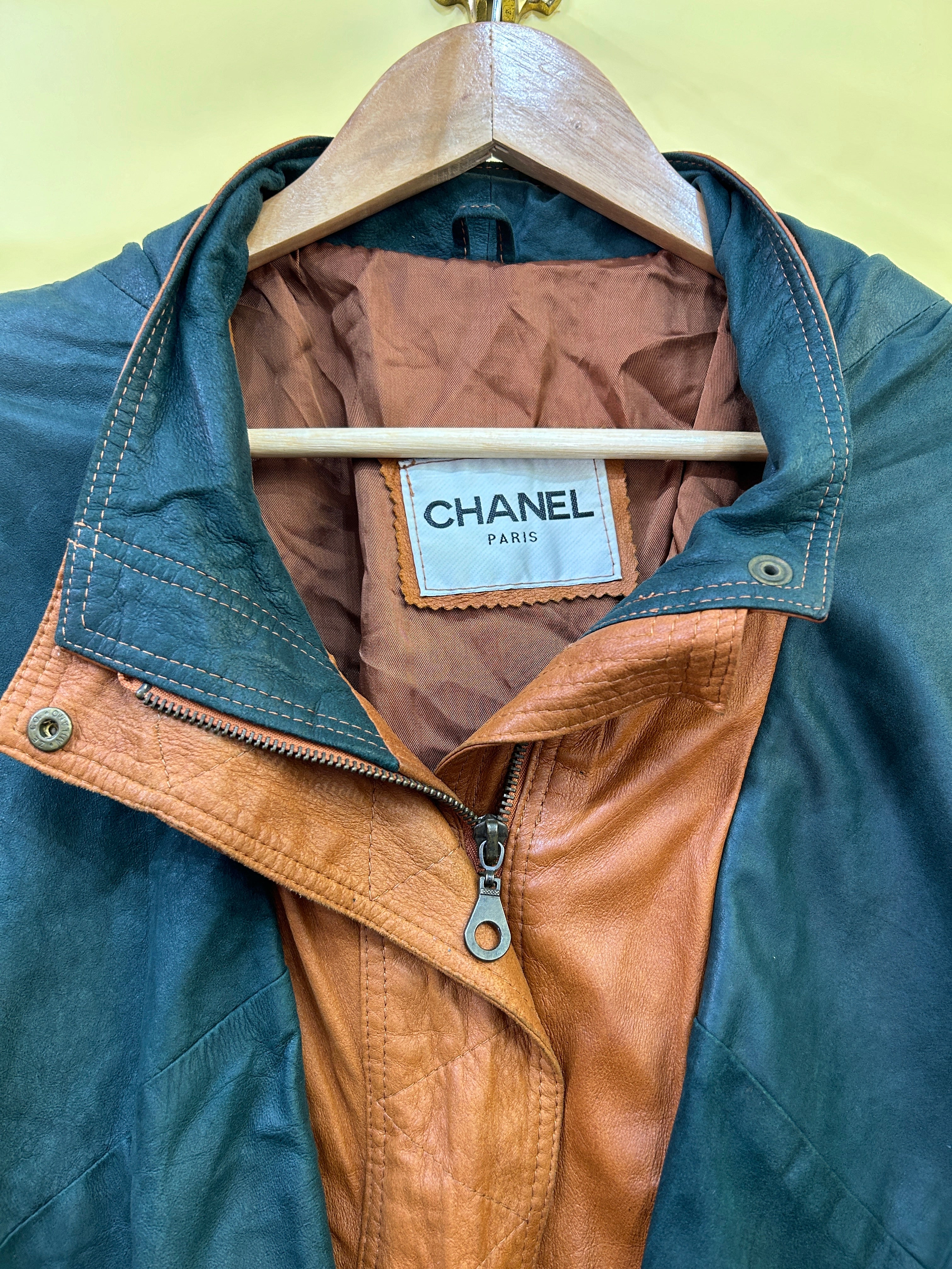 M Vintage Chanel Lether Coat brown