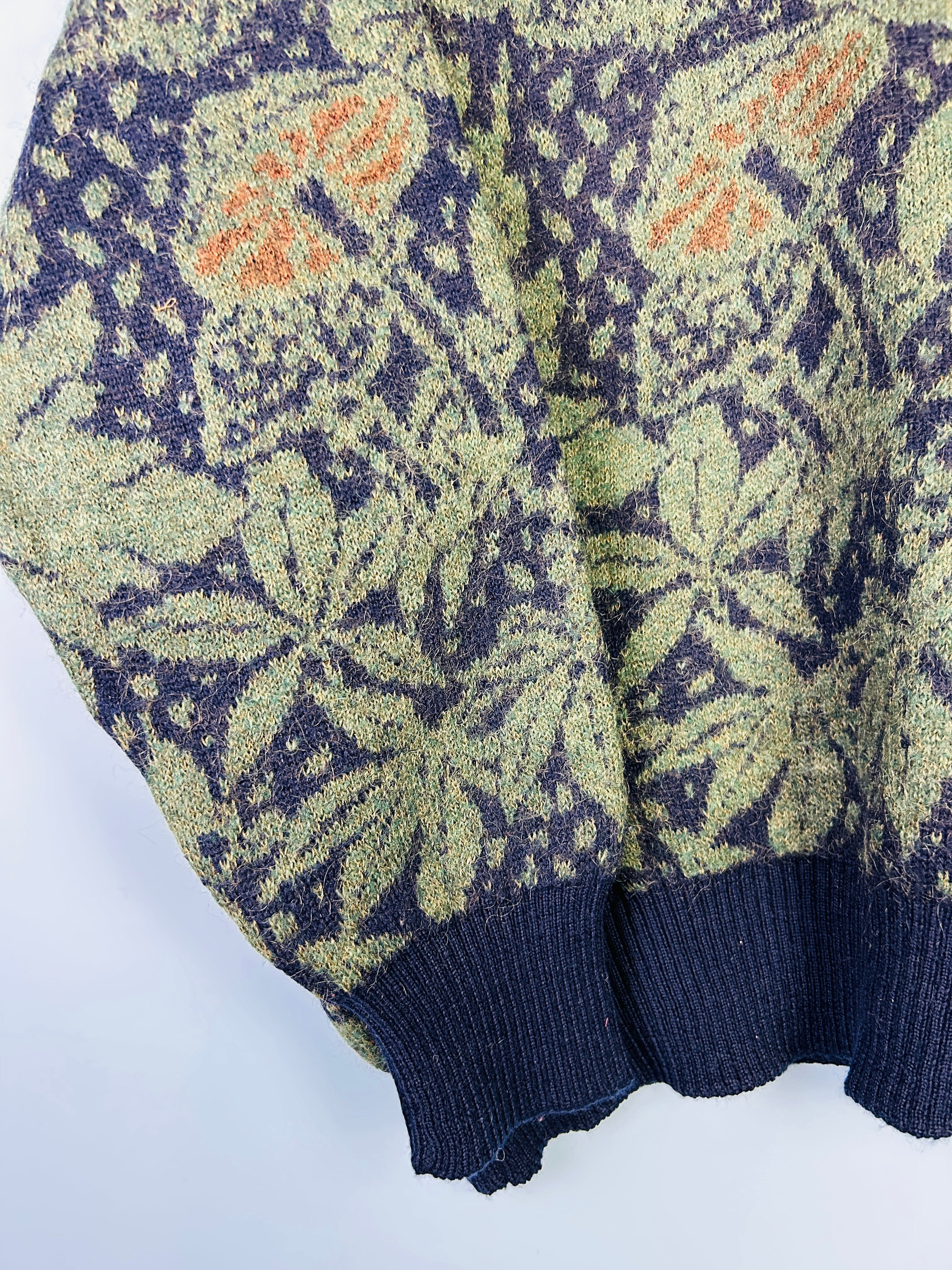 S-M Pullover florale Muster