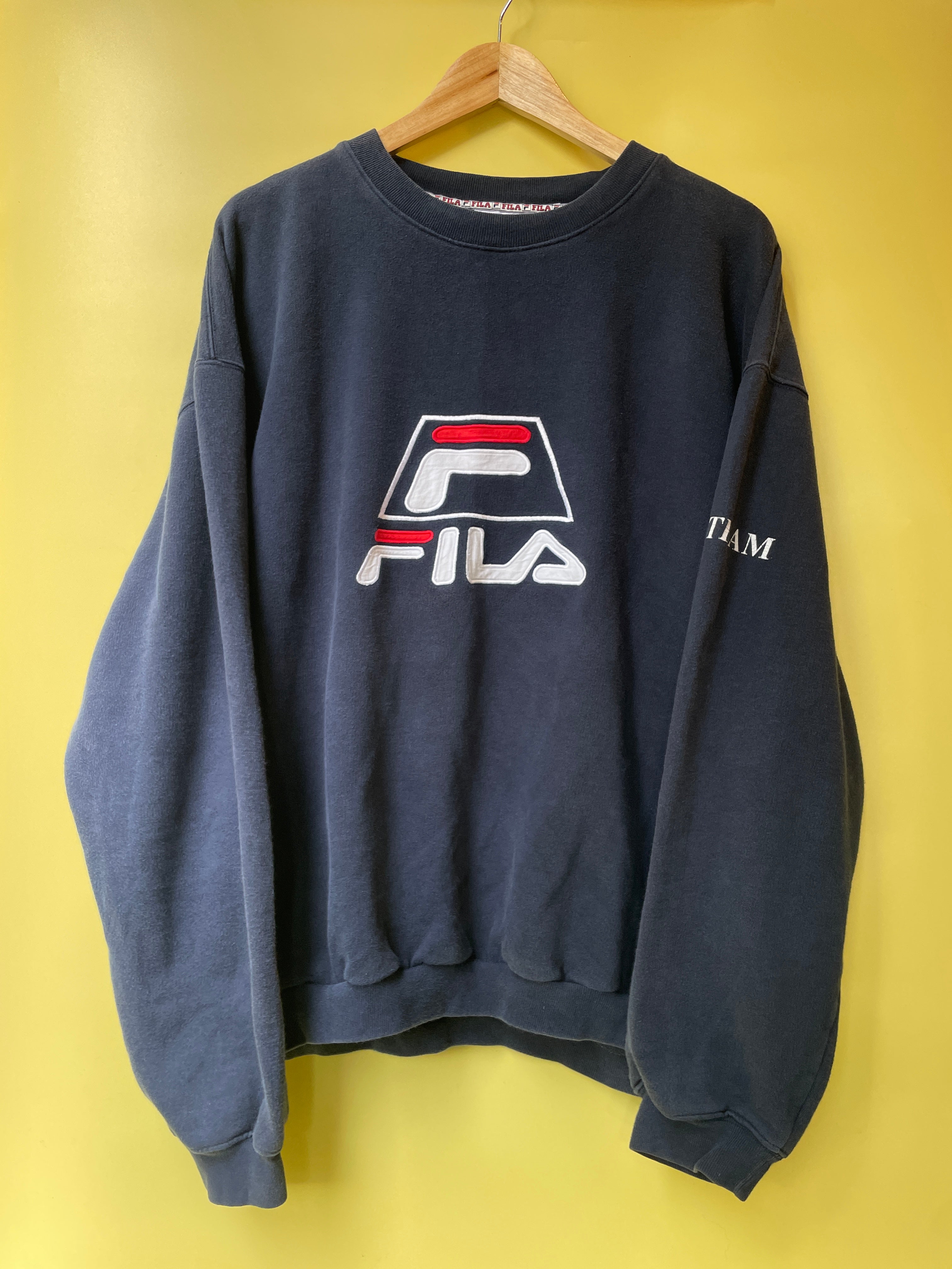L Oversized True Vintage Fila Sweater