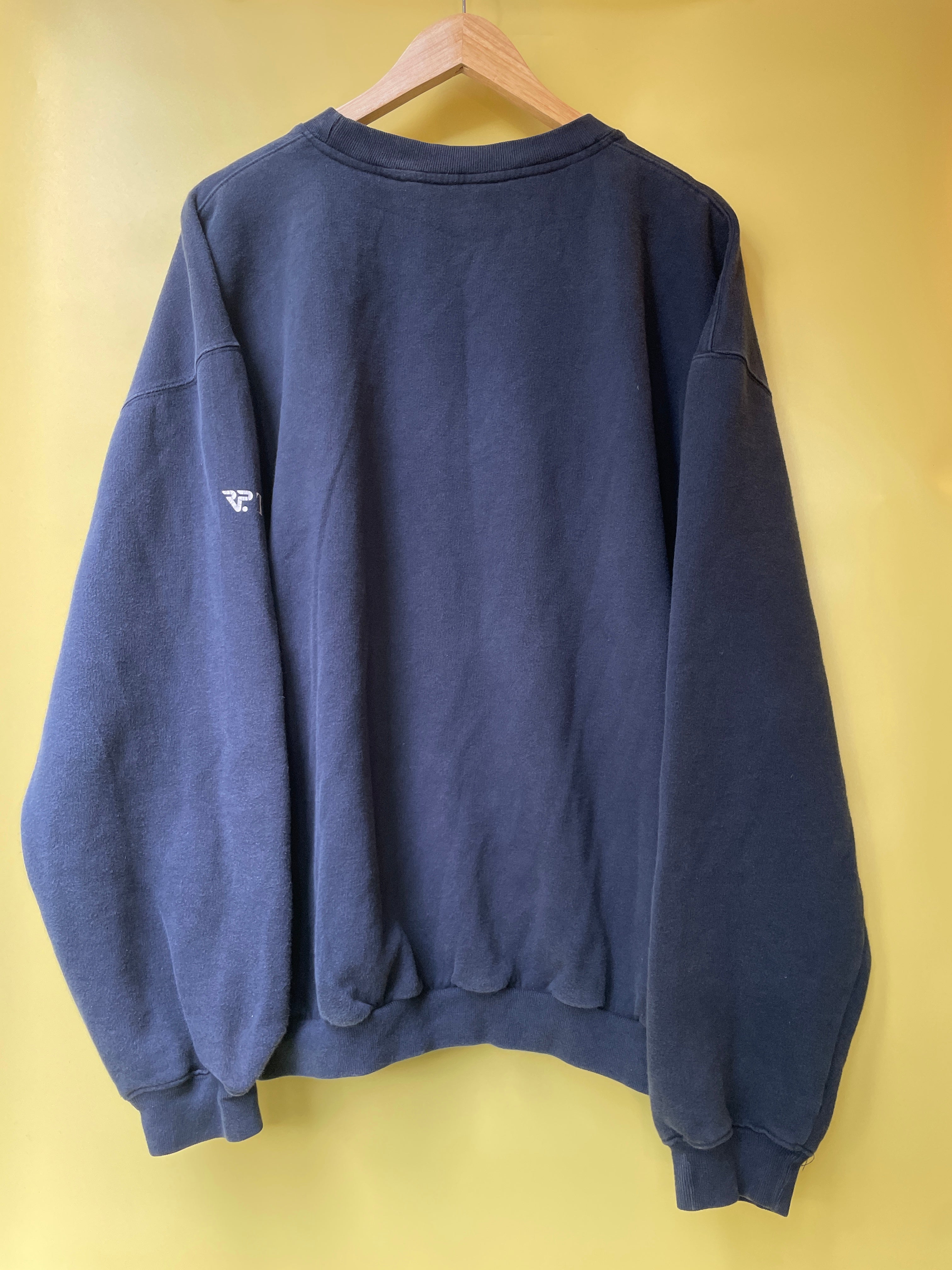L Oversized True Vintage Fila Sweater