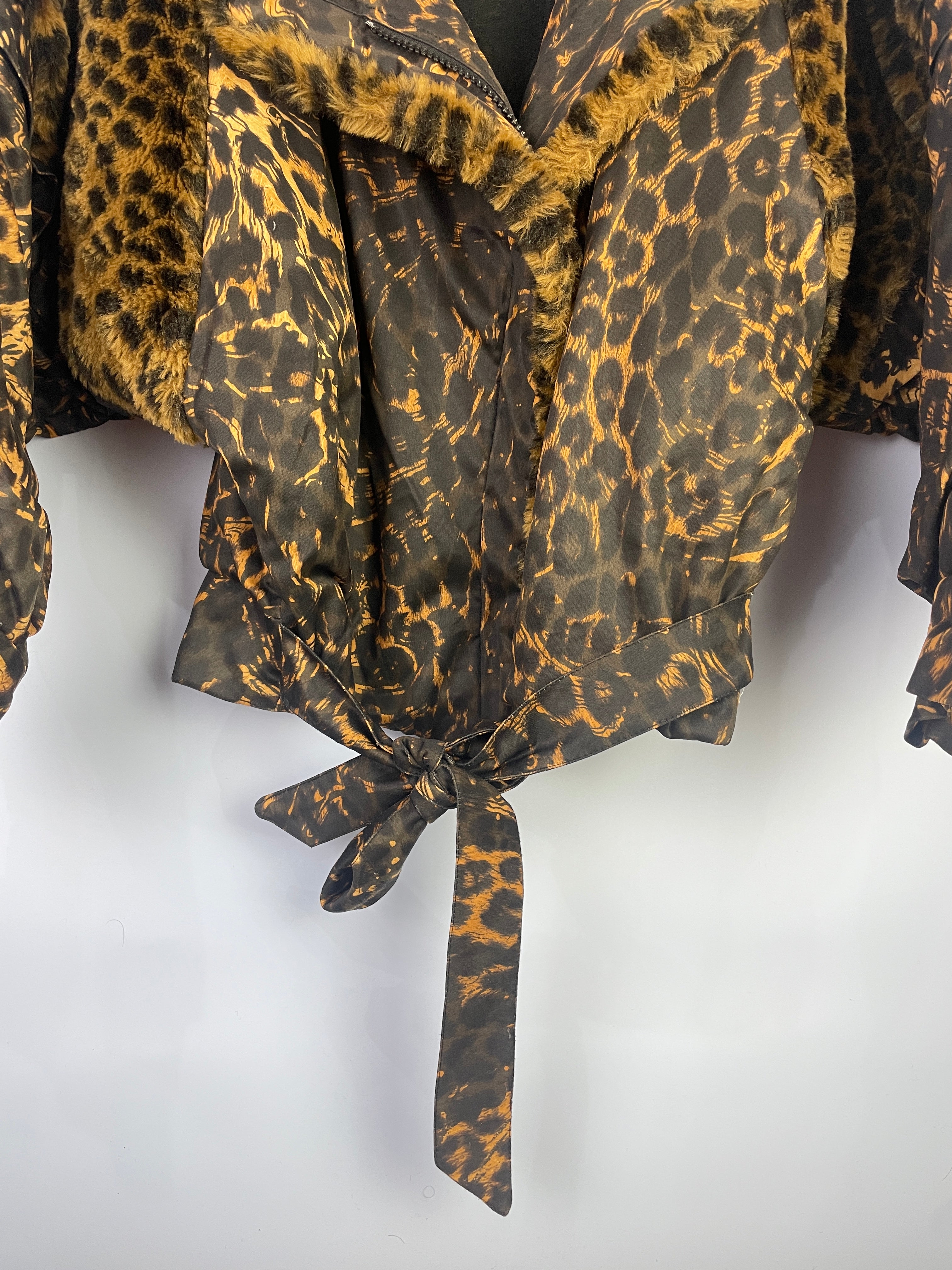 M-L vintage Leo Patterned Jacket