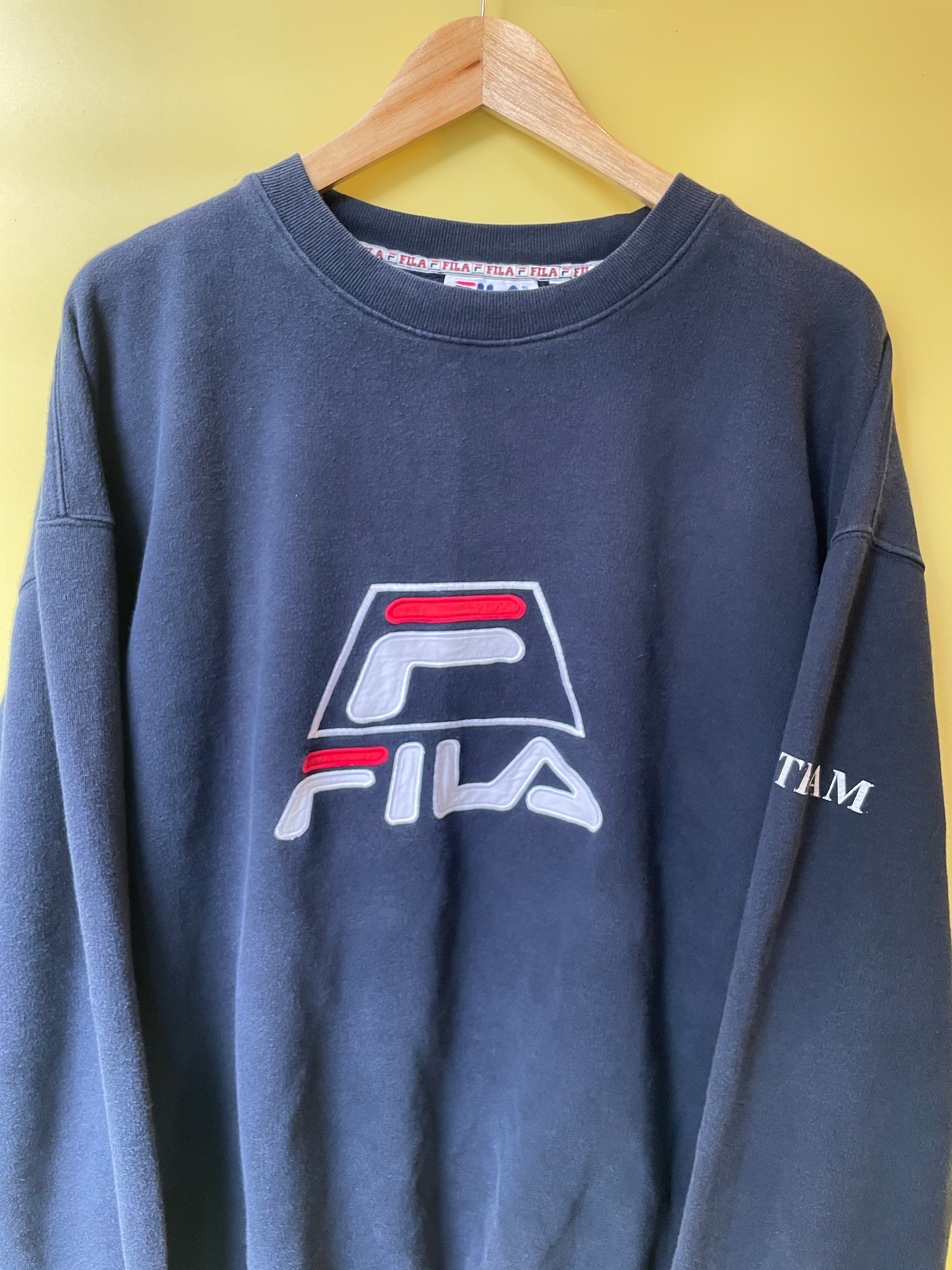 L Oversized True Vintage Fila Sweater